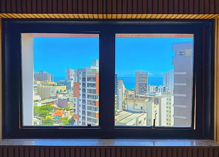Lindo Apt Vista Mar Completo Com Piscina No Rooftop Do Edf, Proximo Ao Porto Da Barra